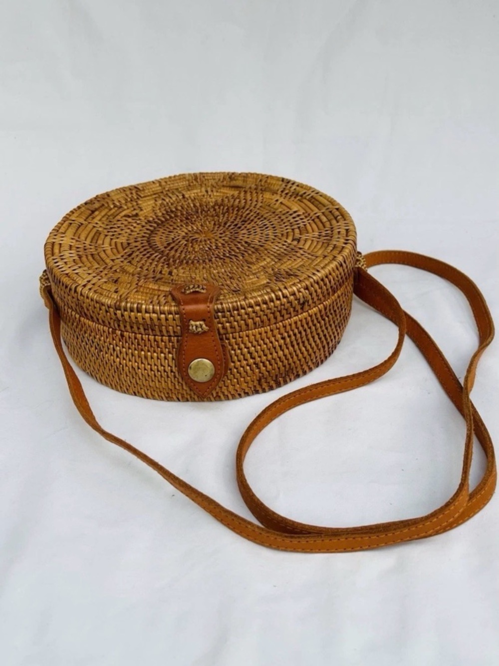 Woven Rattan Crossbody Bag with Yellow Batik Lining - Picture 2 of 7